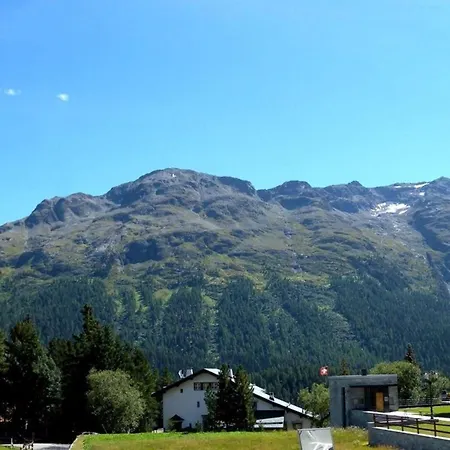 Suot Brattas 2 Apartment St. Moritz